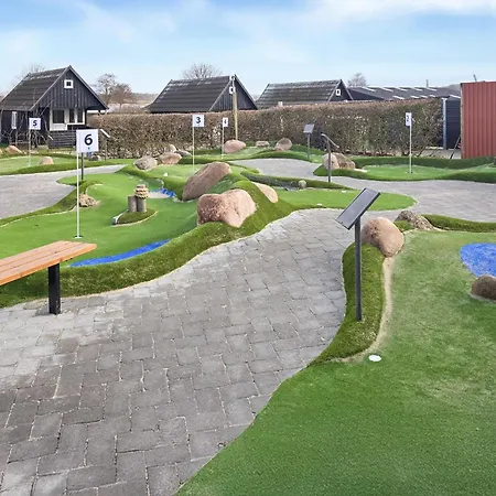 Feriehus 2 Bedroom Lovely In