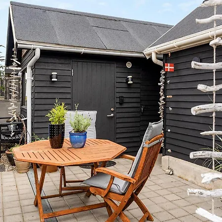 2 Bedroom Lovely In Assens