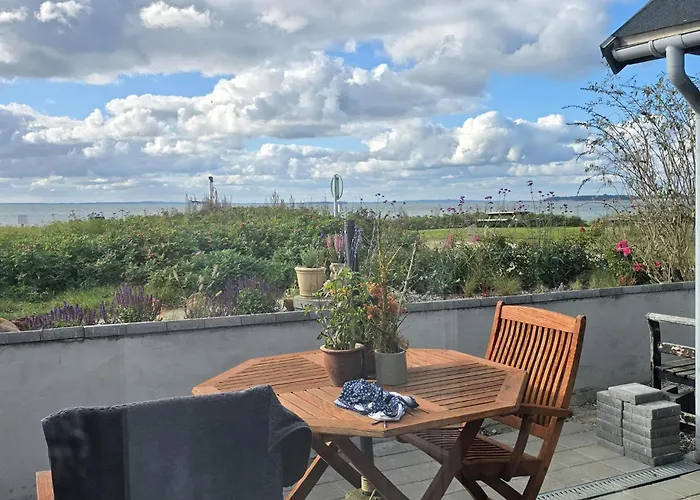 Сasa de vacaciones 2 Bedroom Lovely In Assens